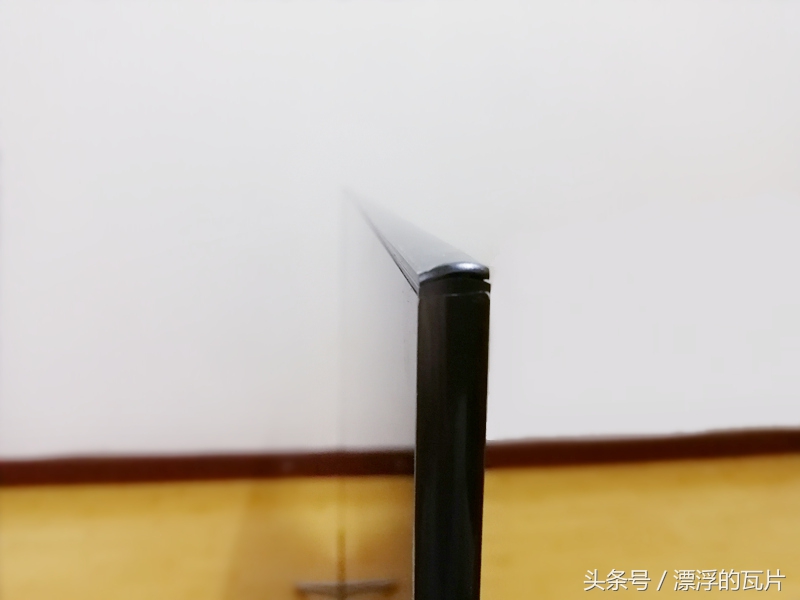 海信h55e75a花屏超薄电视,海信h55e3a是真4k电视吗