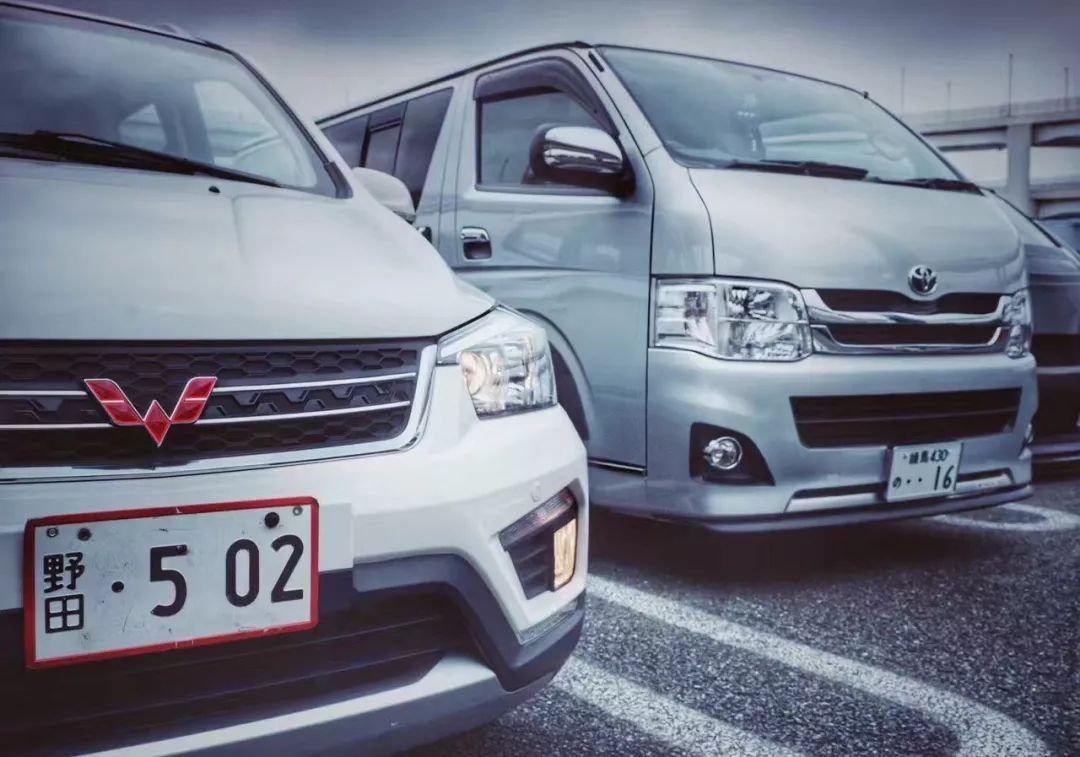 加速2.9秒的拖拉机，一脚油门一个鸡腿，一天租金一辆捷达