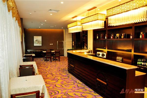 五台山友谊宾馆停车,五台山友谊宾馆离岱螺顶多远