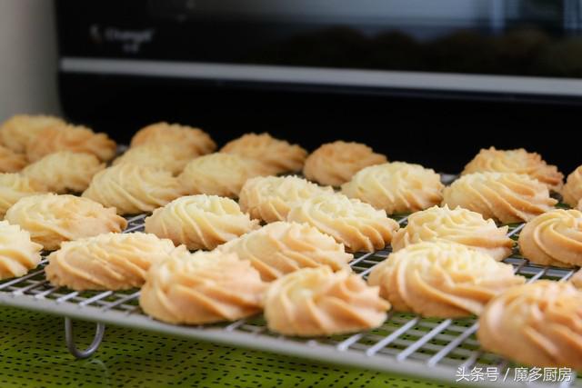 自己做曲奇饼干的做法大全,自己做的曲奇饼干太硬