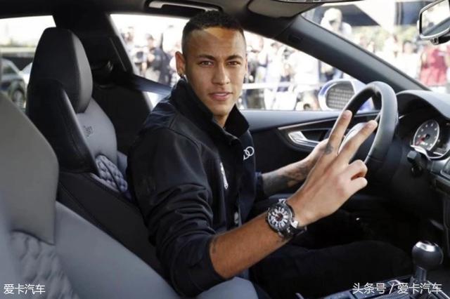 世界杯三大夺冠热门太太团盘点,世界杯前十位足球明星太太团