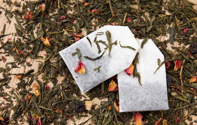 冰箱里可以放橘子皮来去除异味吗,桔子皮和橘子皮可以除车内异味吗