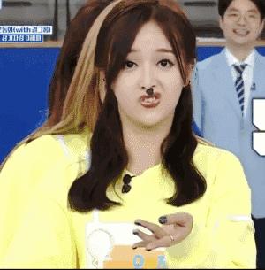 开300万的车，背20万的包，袜子都要1600块，101的姑娘们真有钱啊