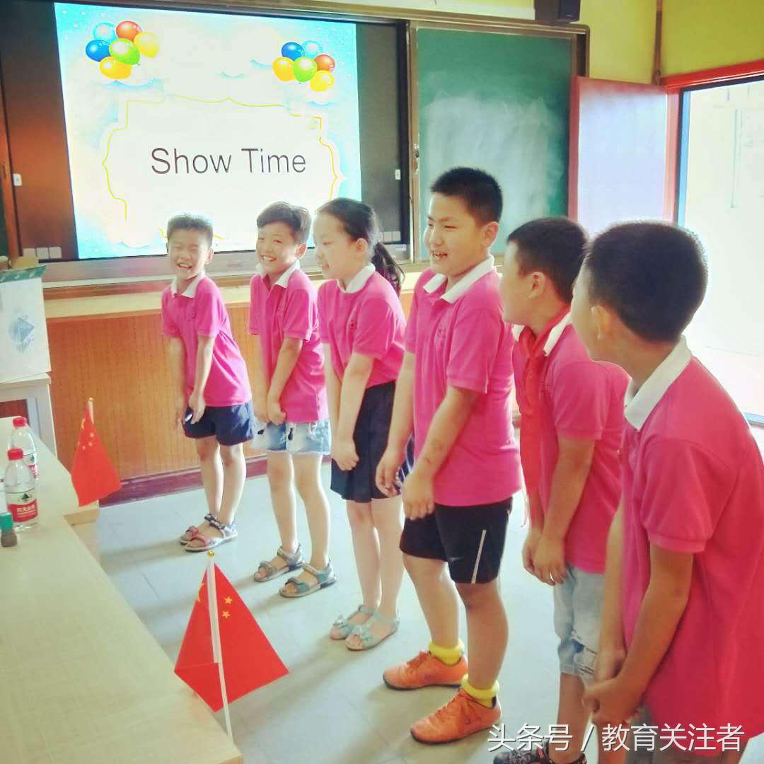 足球宝贝之环游世界—郑州市郑上路小学三年级英语表现性评价侧记