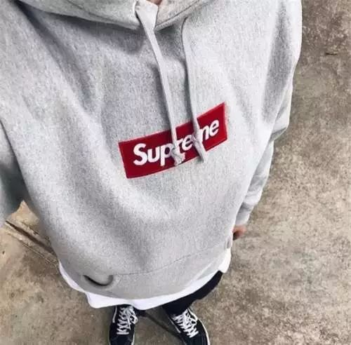 买不起潮牌,买不起潮牌会被瞧不起吗