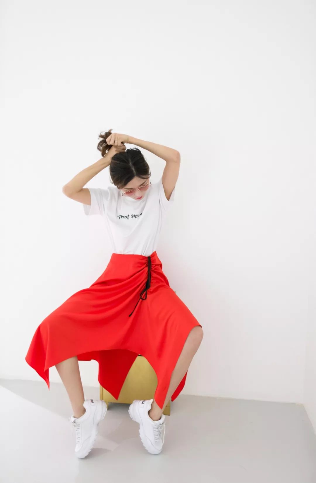 白t的正确穿法视频,白t的100种穿法