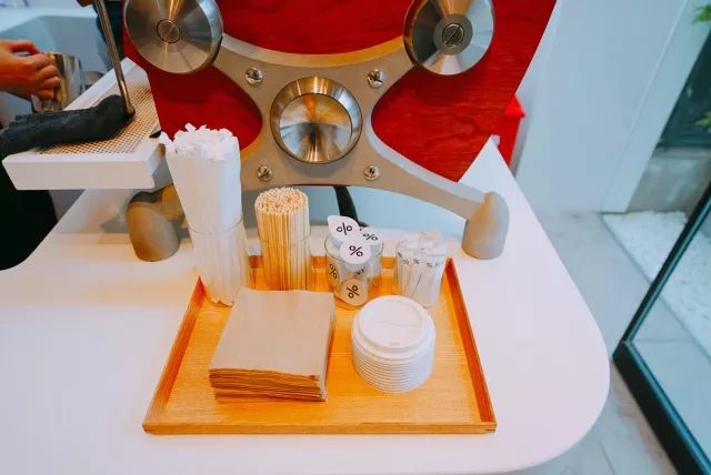 arabica西班牙拿铁冰的还是热的,arabica拿铁