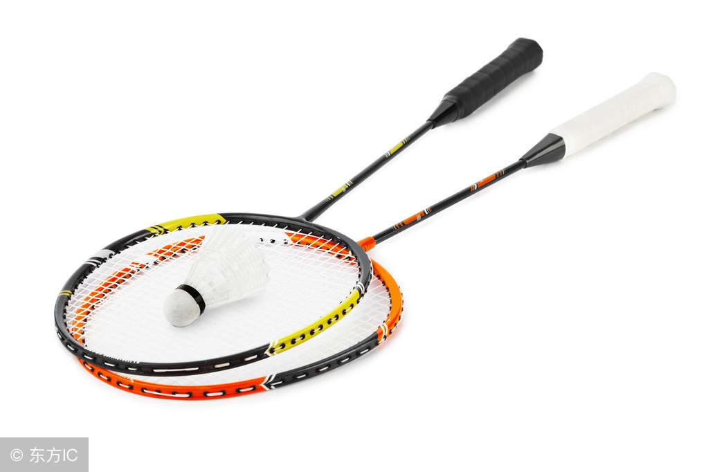 怎么挑选适合自己的羽毛球拍,如何挑选适合自己的羽毛球拍