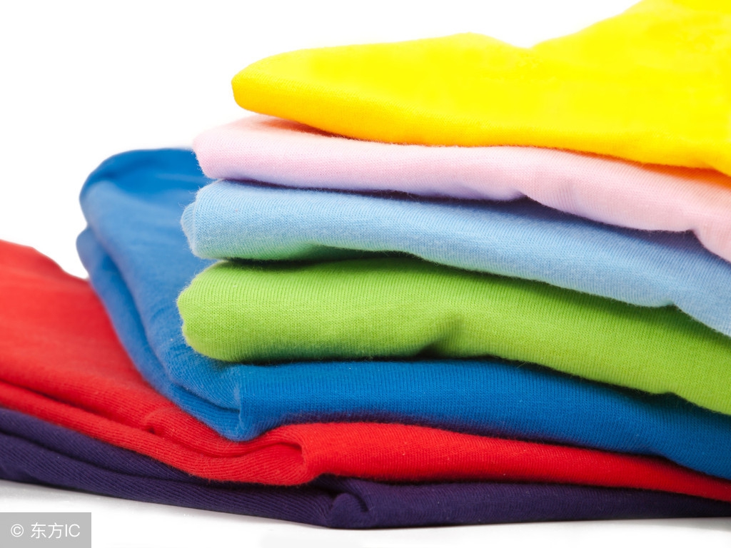 毛衣新手怎么穿不掉色,毛衣如何穿不会掉色