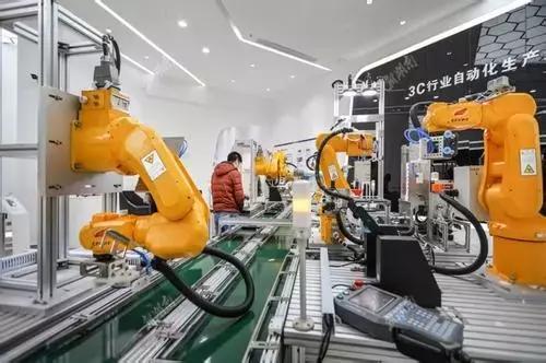 邵阳换新名片了！快传递出去~为你带来更多的人脉、财脉！