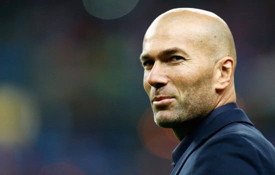 梅西绝杀皇马齐达内赛后采访,齐达内谈梅西离开巴萨