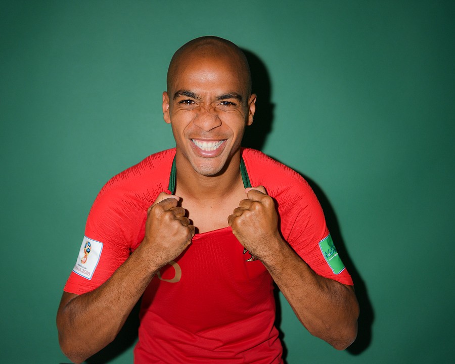 世界杯葡萄牙c罗高清大图,不一样的世界杯原版