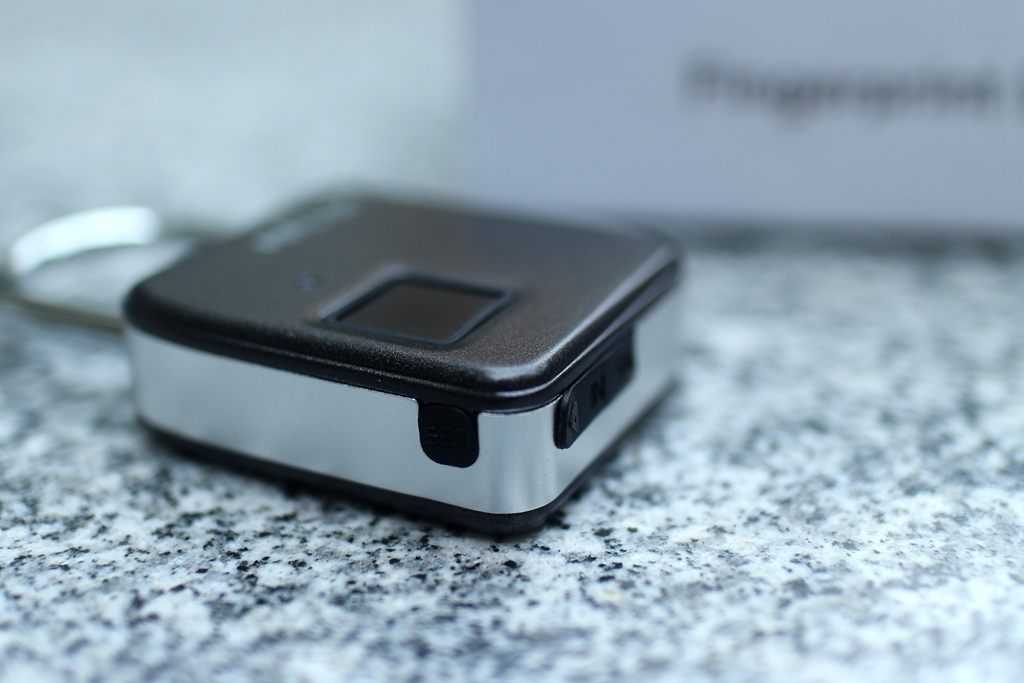 一指即开的指尖魔法沃圣指纹锁体验