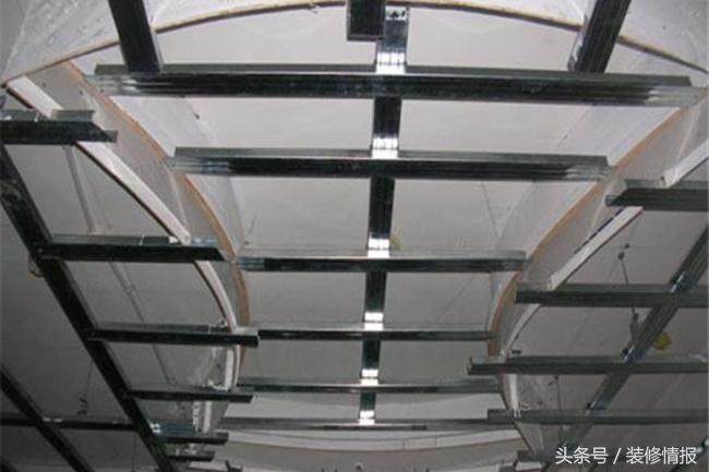 吊顶保温用什么材料好,淋浴间吊顶用什么材料