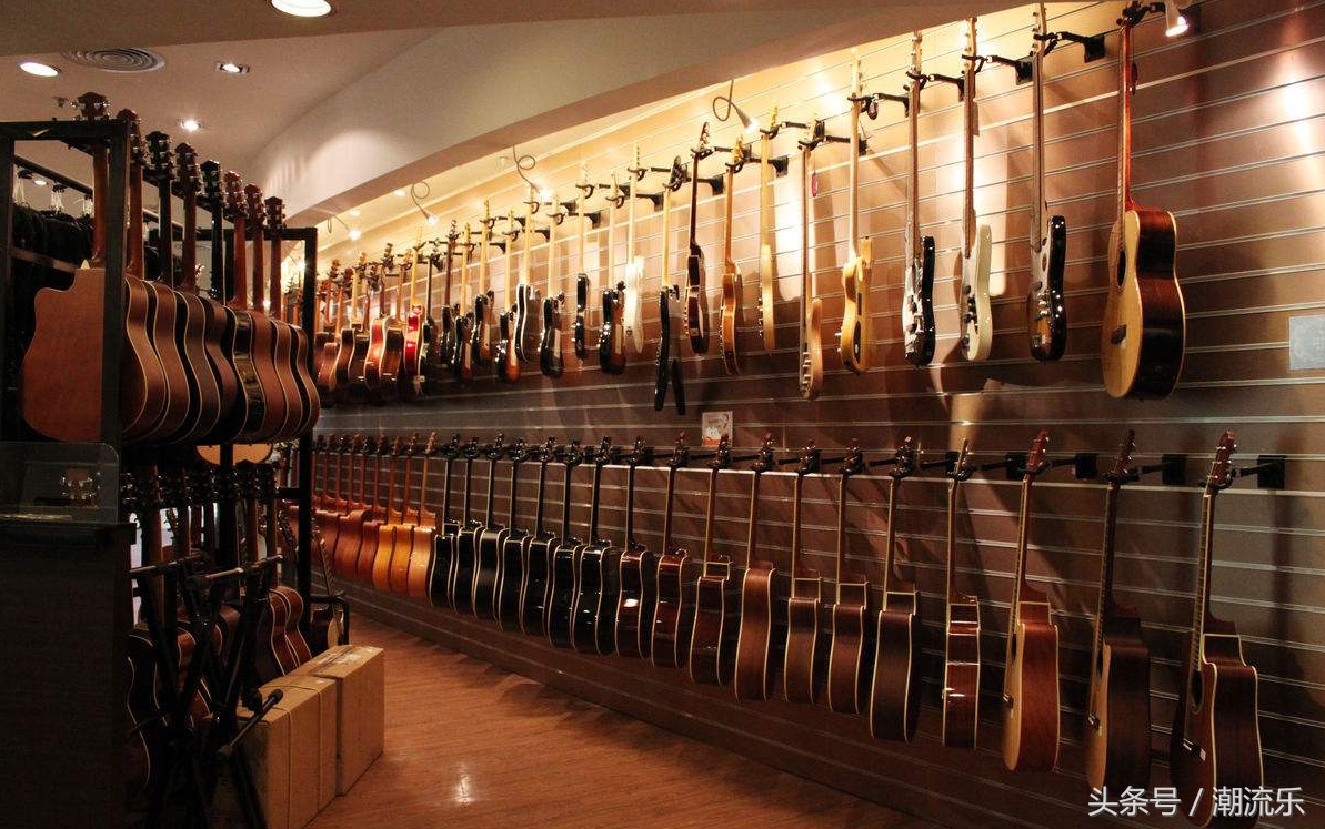 买吉他要买适合自己的尺寸吗,自己买吉他哪个牌子好