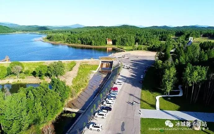 有一处叫世外桃源的地方,有一个地方是世外桃源