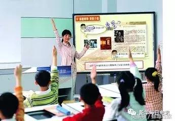 每年数千万盒，费钱且制造海量垃圾，中小学教材与过时磁带何时解绑？