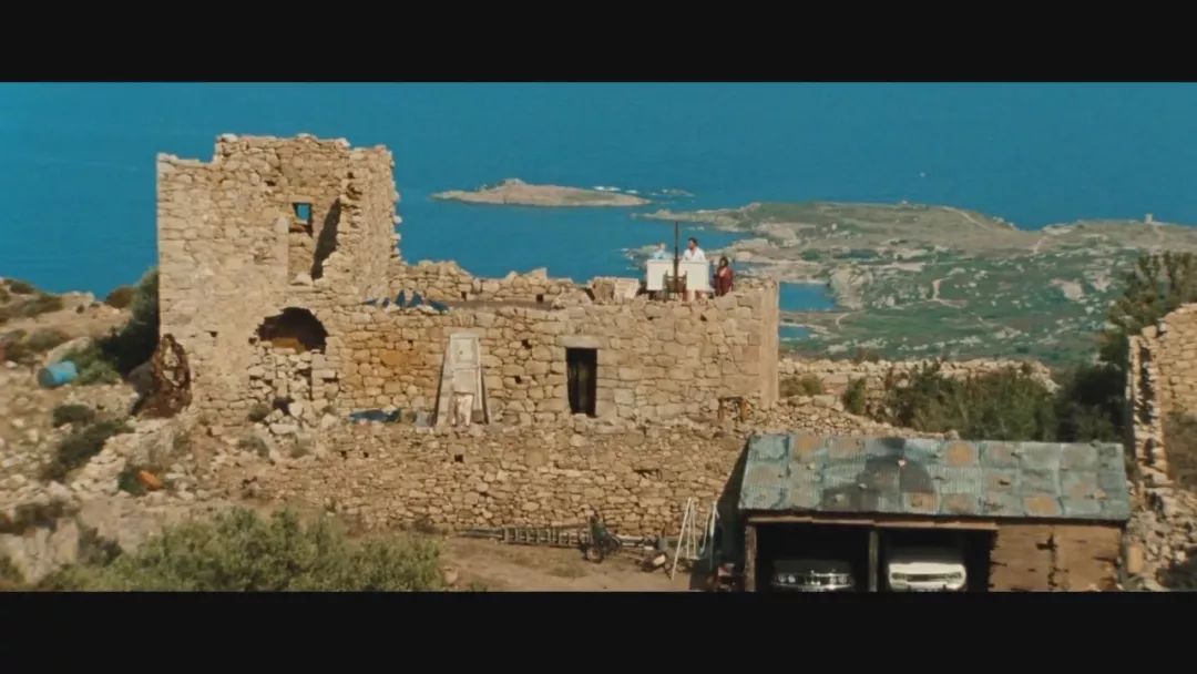 把大尺度拍得如此变态唯美,导演你怕是磕药了吧!