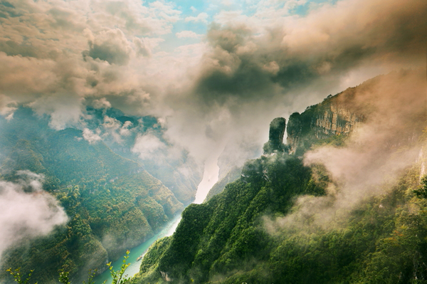 黔渝之光！乌江画廊被专家盛赞：旅游价值比张家界和梵净山还高！