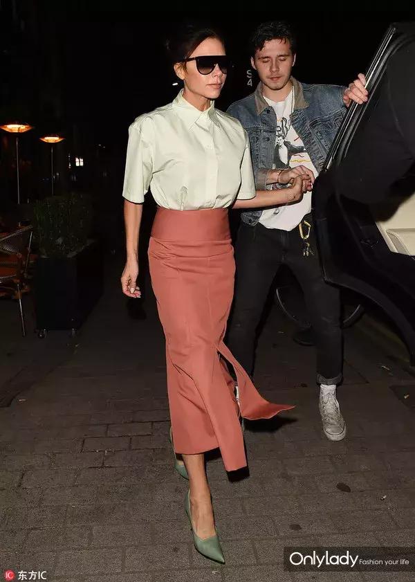 文明观球，给你心目中的世界杯巨星太太团排个名吧！