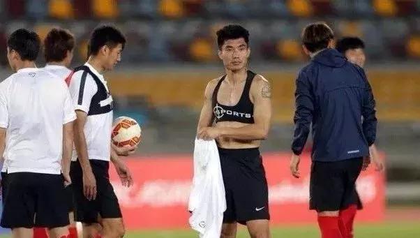 世界杯开幕式清凉装,世界杯球员穿的内衣