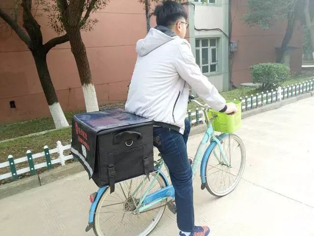 6.18你买买买，人家挣挣挣，这些大学生的创业方法，大写加粗的服