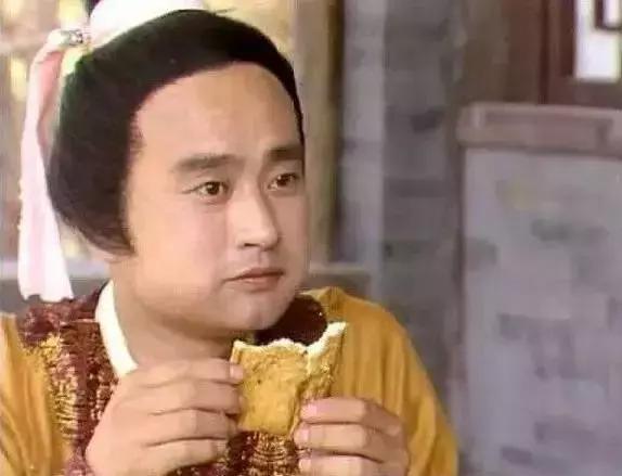 薛蟠怎么练成呆霸王的,薛蟠性格特点