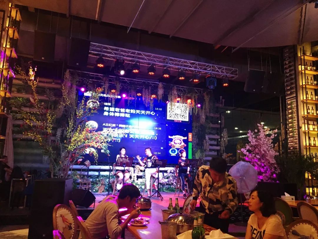 美食300道菜,长春最火的海鲜日料自助