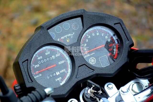 性价比高的雅马哈150摩托车推荐,雅马哈动力版天剑150z摩托评测