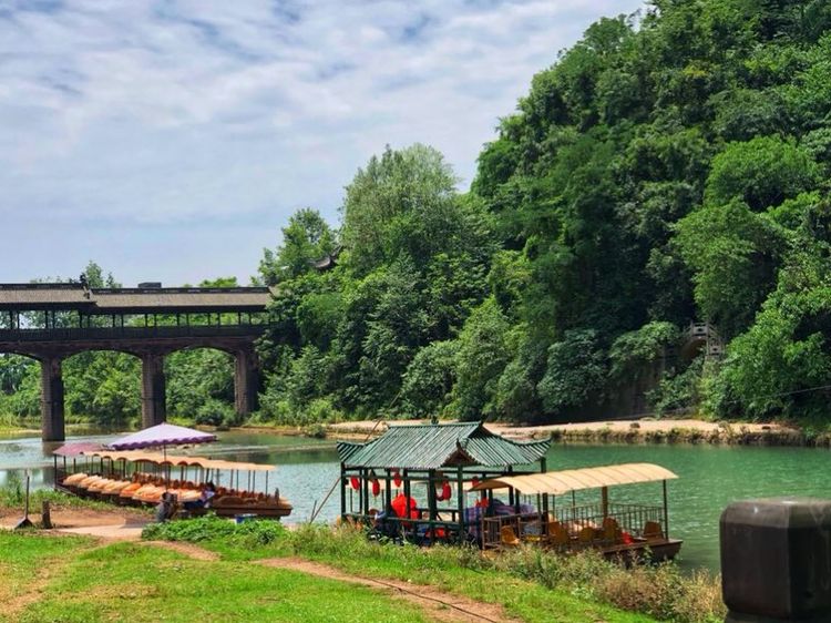 炎炎夏日何处去青岩古镇觅清凉,这个初夏去静谧的古镇寻一处清凉