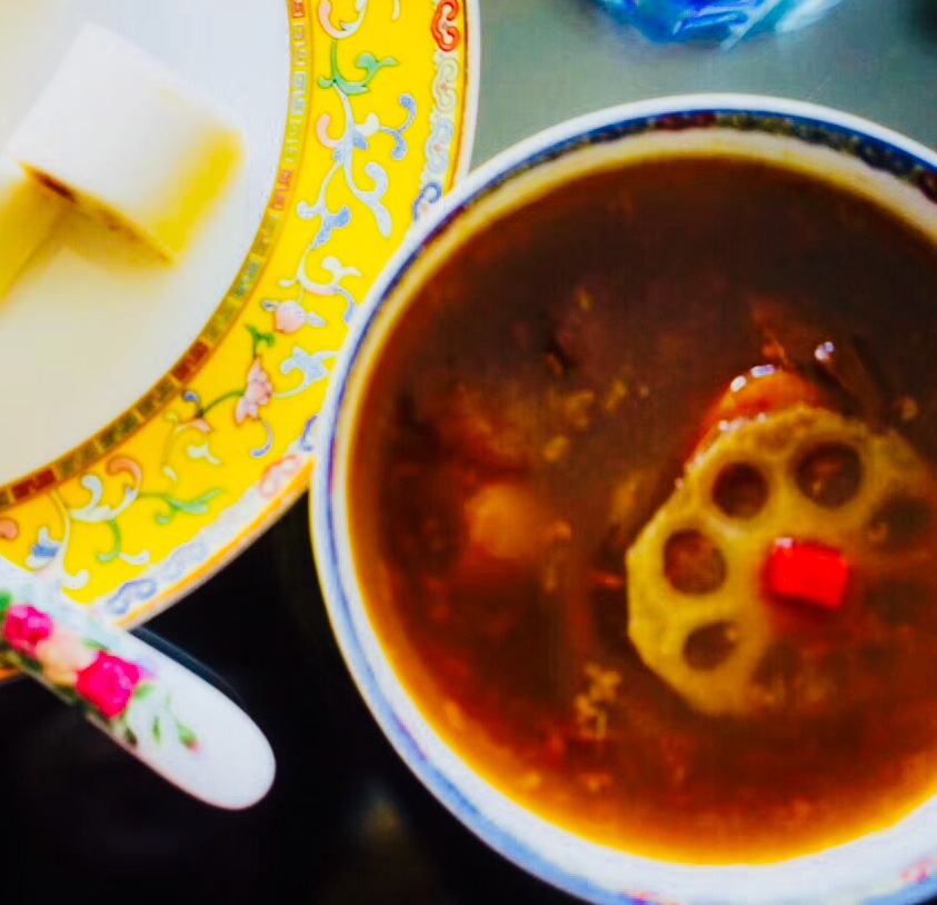 老舍为什么喜欢北京的秋天,老舍为什么说北平的秋天是天堂