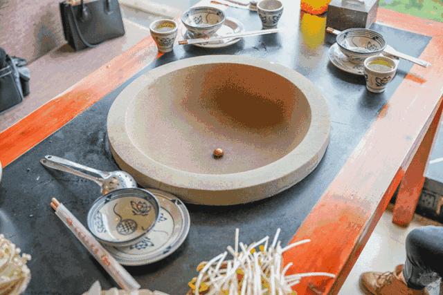 我要回杨家坪！因为这里的蒸汽石锅鲜椒鱼，让我……