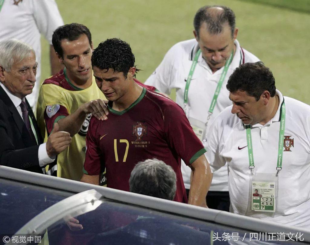 历届世界杯经典老照片,世界杯经典照片2002