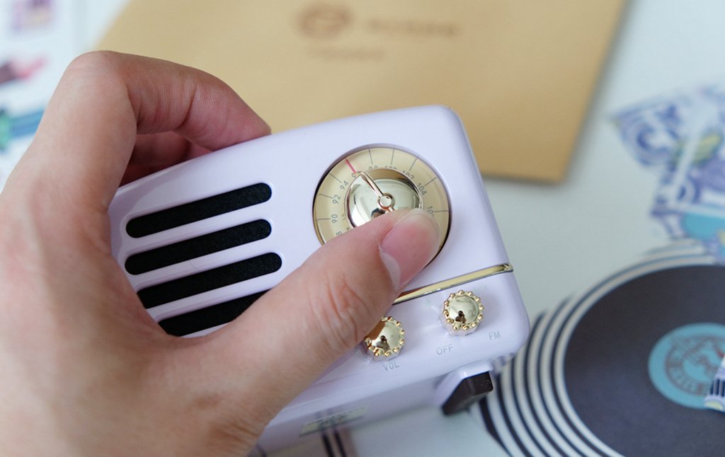 猫王小王子蓝牙音箱复古,猫王鲁班七号蓝牙音箱测评