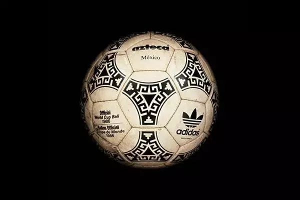 世界杯黑历史纪录,历史上足球世界杯最脏比赛