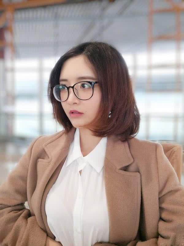 优酷体育足球女主播,优酷女主播世界杯