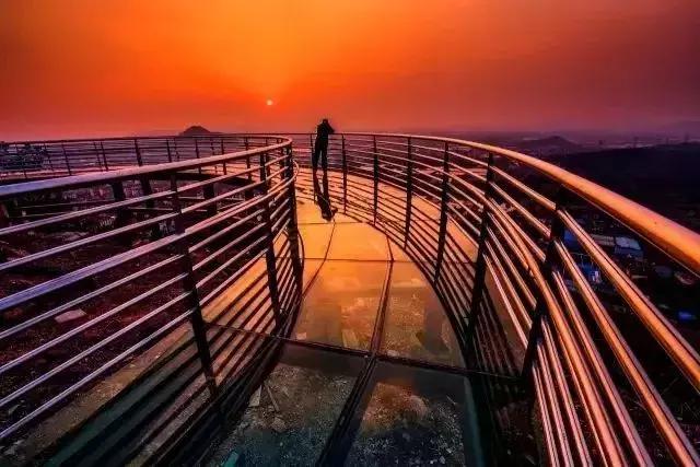 浙江湖州玻璃栈道,浙江灵溪山玻璃栈道景区