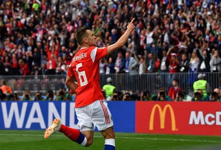 足球摄影怎样拍更好看一点,足球摄影技巧