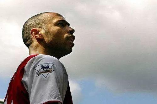 那些富有诗意的足球解说,那些优美的足球解说