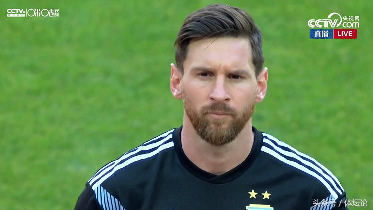 梅西晃倒防守球员集锦,梅西冰岛导演