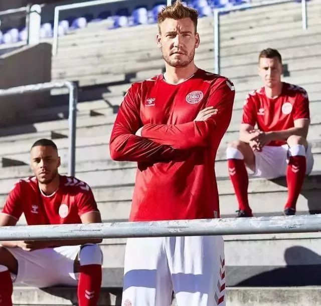 18年世界杯足球经典球衣,足球世界杯十大经典球衣