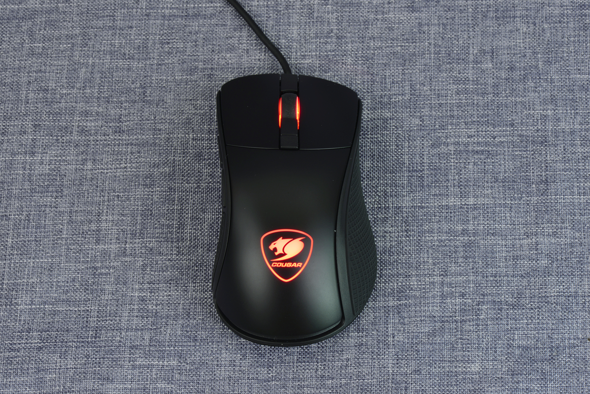 全套德国装备支持德国队，升级骨伽外设