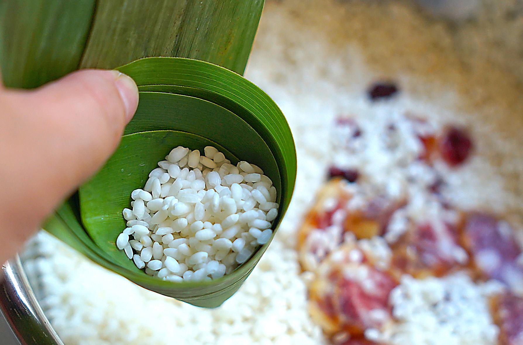 教你粽子的包法,教你粽子简单包法