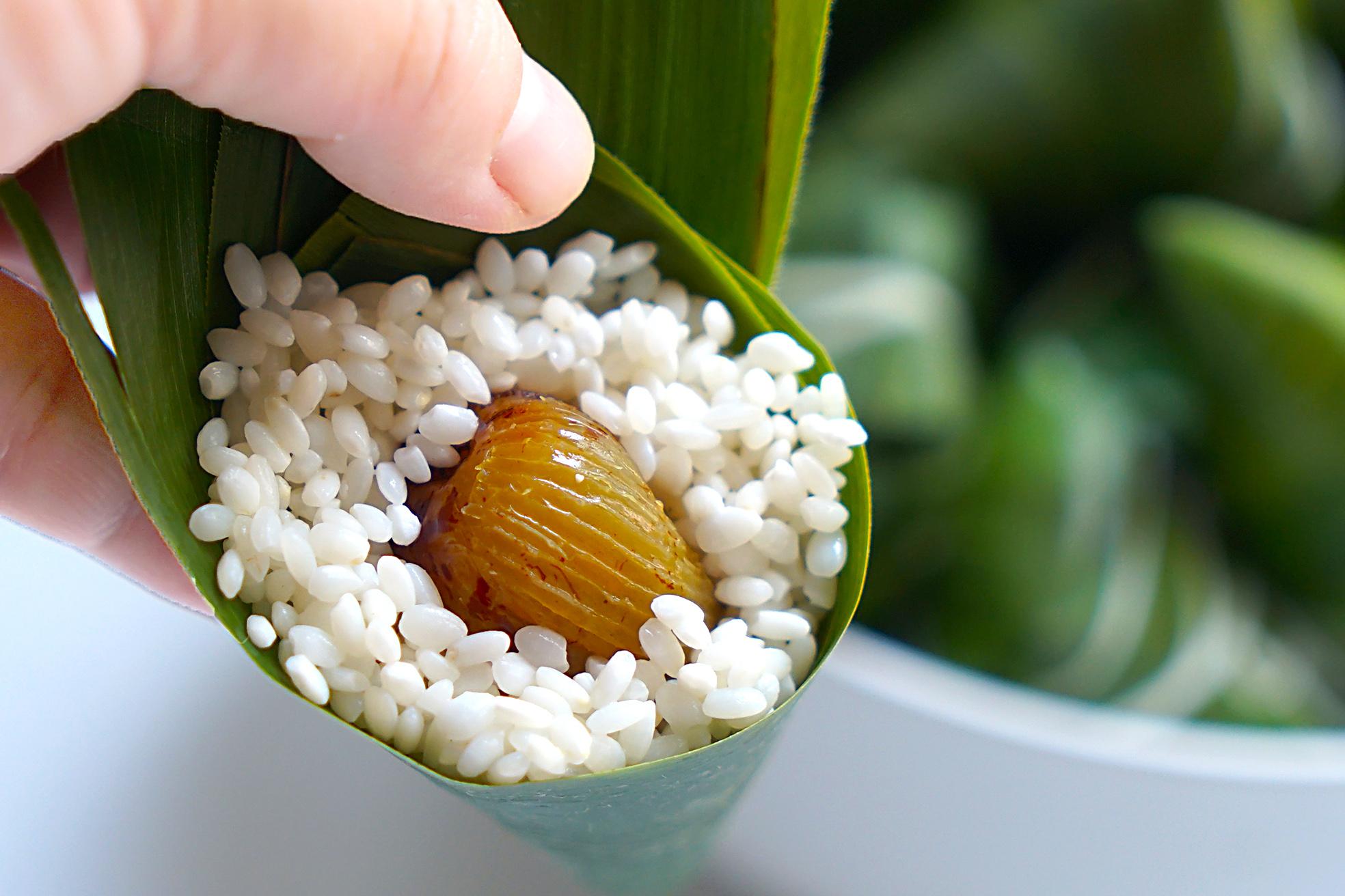 教你粽子的包法,教你粽子简单包法