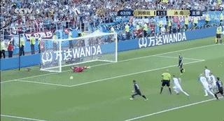 冰岛世界杯惊艳全场,冰岛闯入世界杯有多不可思议