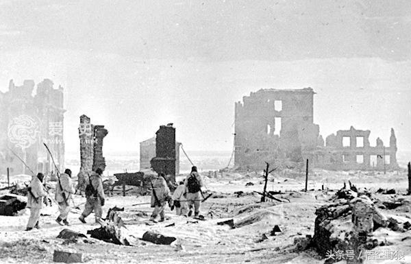 二战后斯大林格勒的重建,世界杯体育场莫斯科