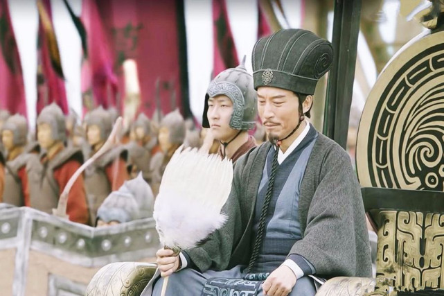 蒋琬、费祎这些人，历史上很少听说过，为何诸葛亮让他们接班