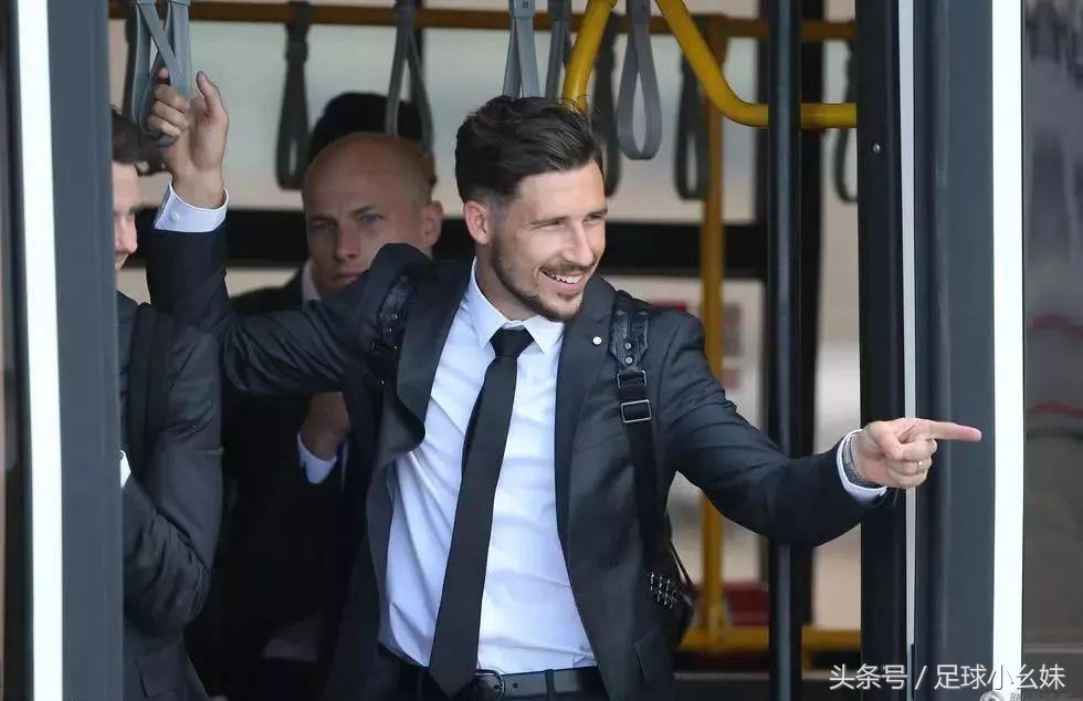 最帅的男足球运动员,颜值堪比男模的意大利足球运动员