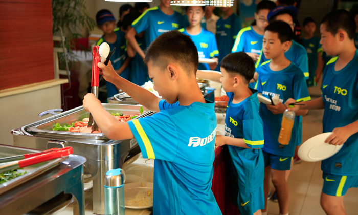 夏令营足球集训,足球夏令营全国联赛