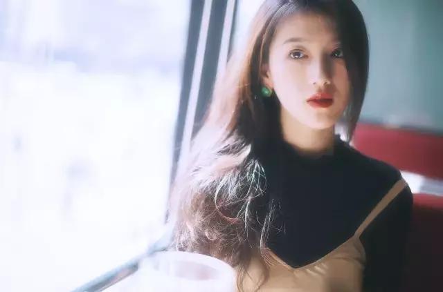 夏天拍照必备的10件衣服,夏季拍照服饰搭配图片